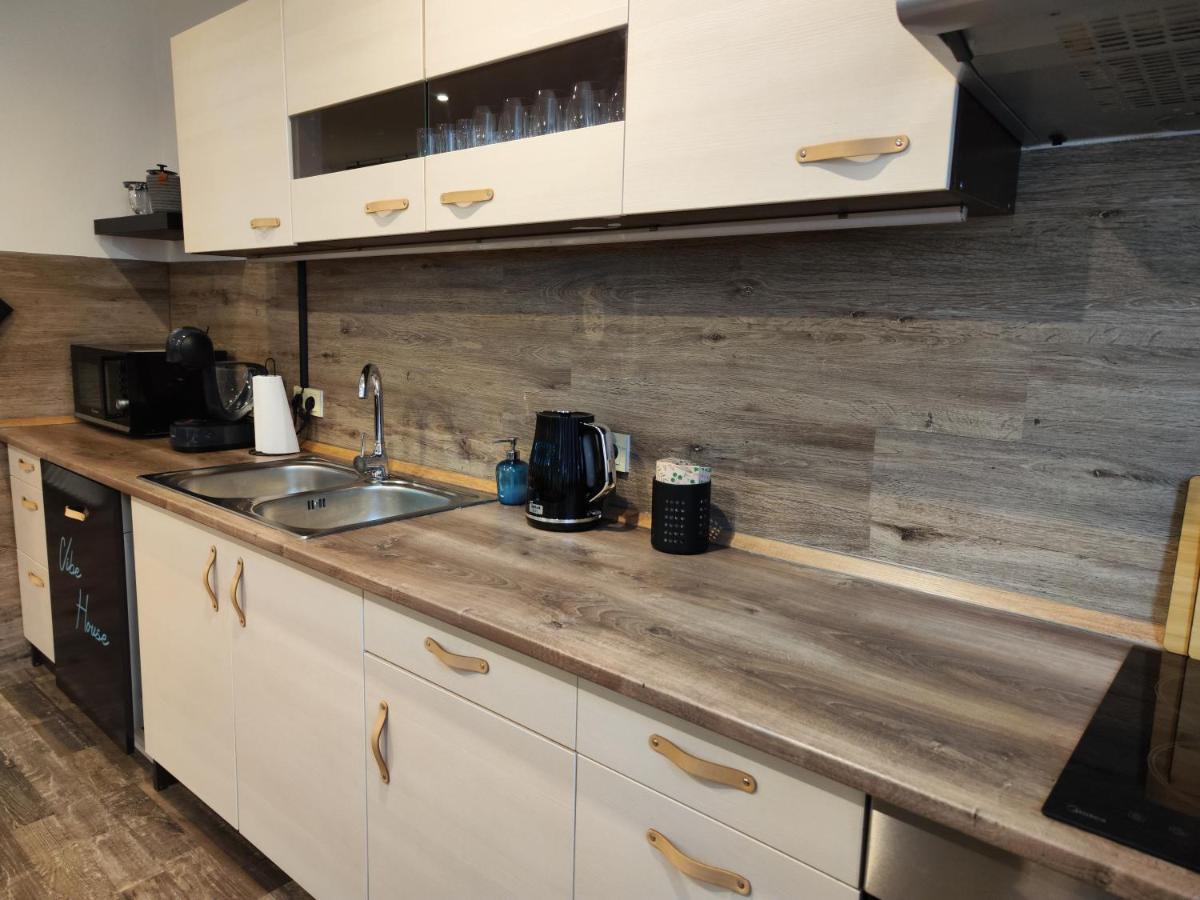 Vibe House Apartment Prag